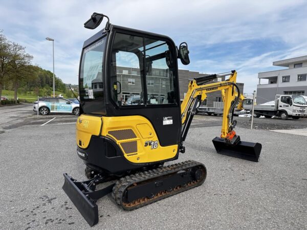 Yanmar SV 18 avec cabine