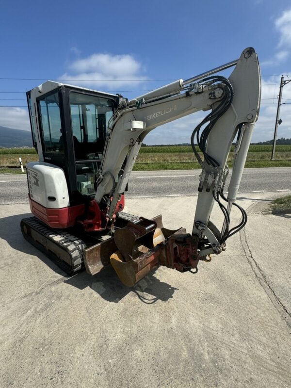 Takeuchi R23